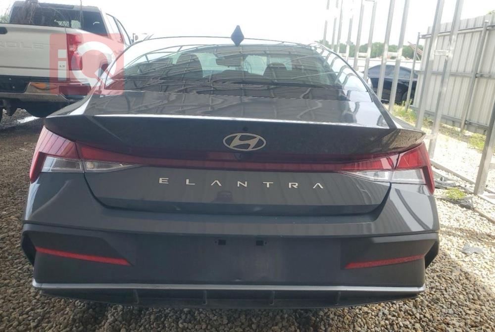 هیوندای ئەلەنترا